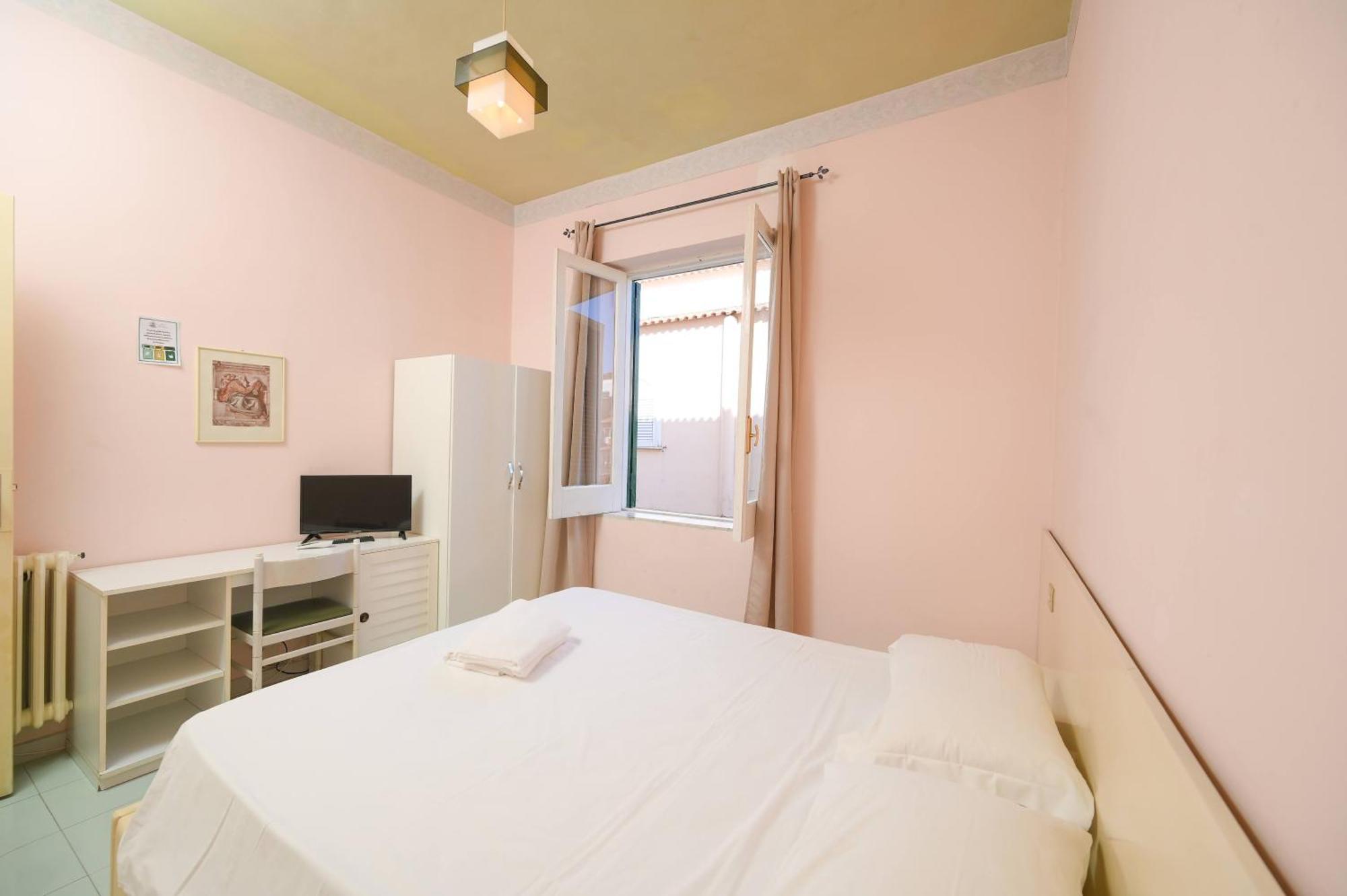 Villa Diana - Beach & Rooms 伊斯基亚 外观 照片